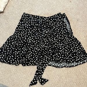 Forever 21 black floral skirt